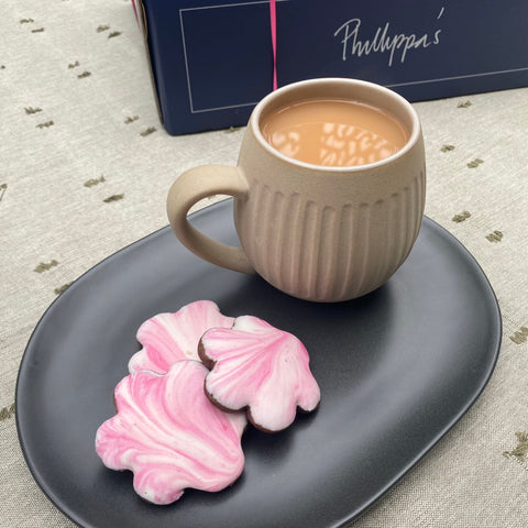 Iced Chocolate Vanilla Flowers