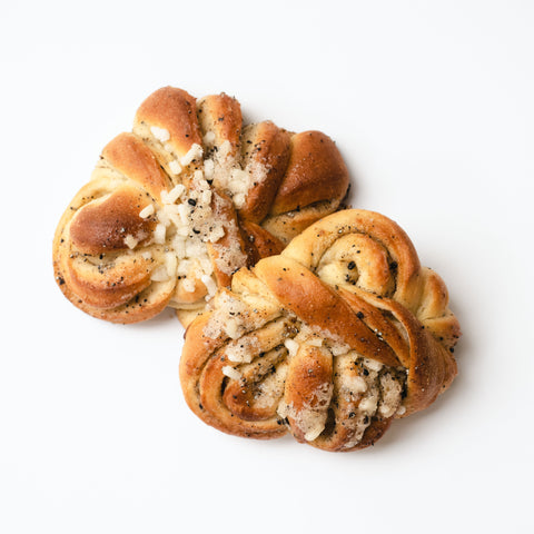 Cardamom Bun