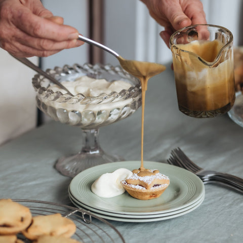 Vinefruit Mince Pies (1/2 dozen) - Phillippa's Bakery